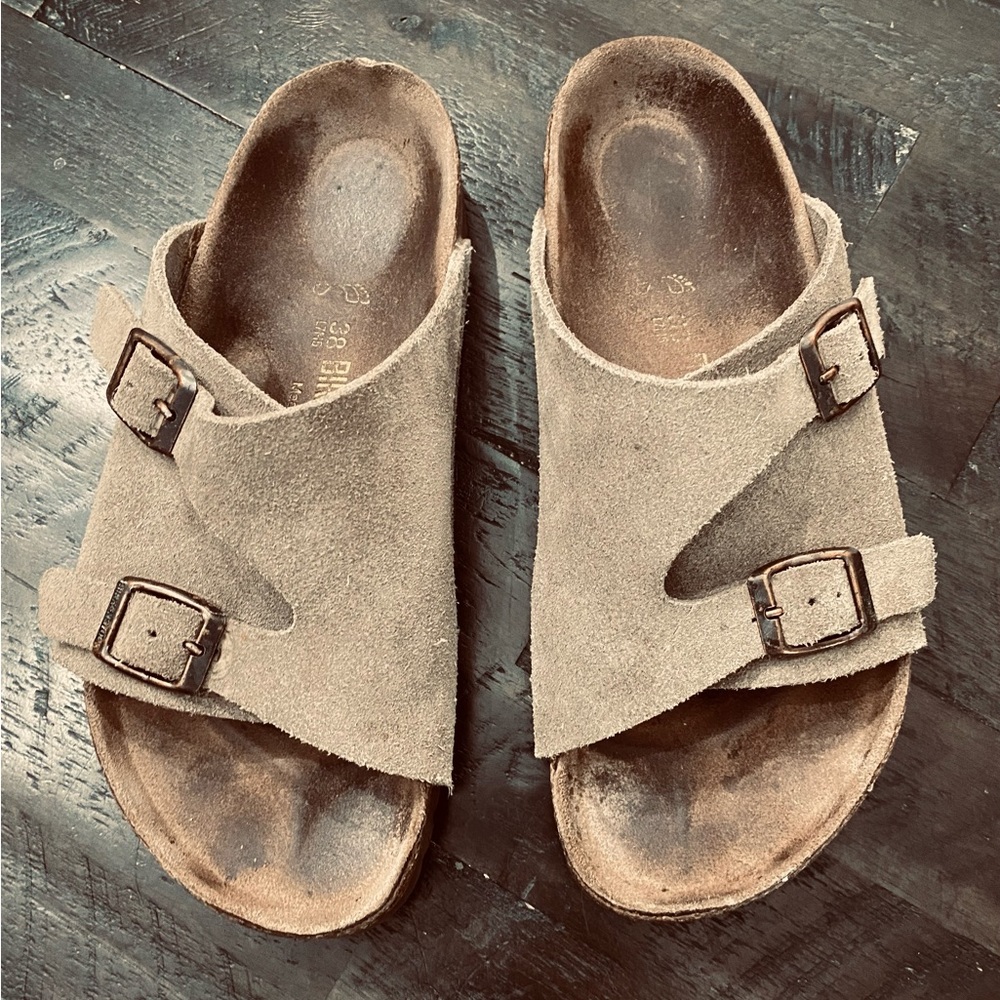 BIRKENSTOCK Zürich Suede Tan Sandals Size 38 7 7.5 Two Buckles Closed Top.